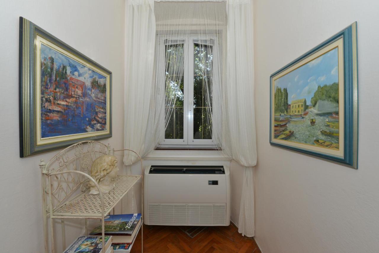 Apartman Nikki Kolovare Beach Zadar Exterior foto