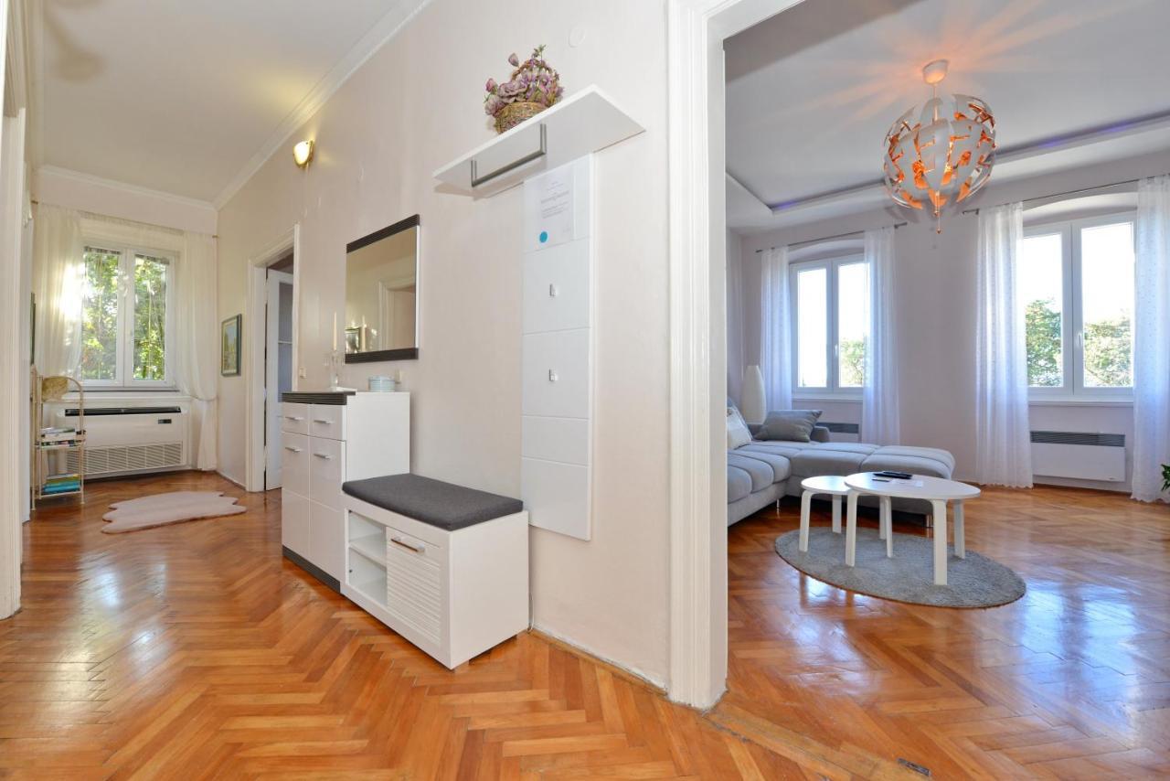 Apartman Nikki Kolovare Beach Zadar Exterior foto